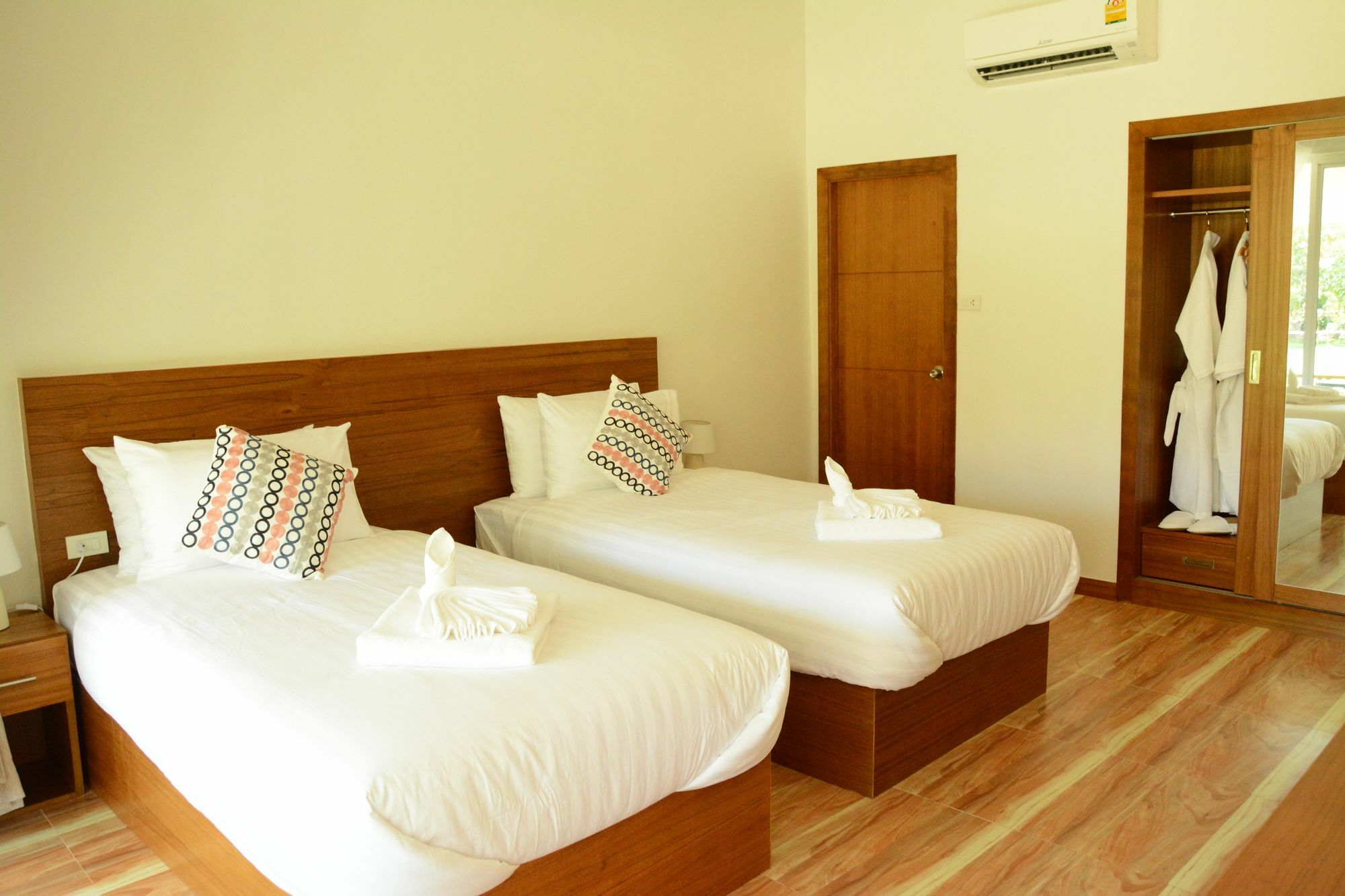 Jazz U Garden Resort Kata Beach  Exterior foto